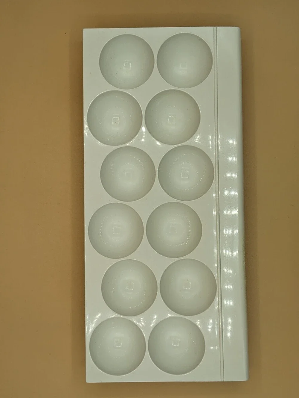 Vintage Refrigerator Egg Storage Tray Bin Holder Container Holds 12 Eggs White